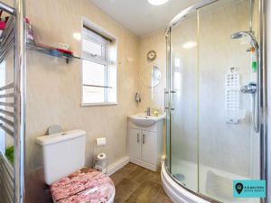 Bathroom- click for photo gallery
